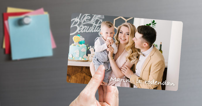 iPokloni Božićna knjiga poklon za pod bor